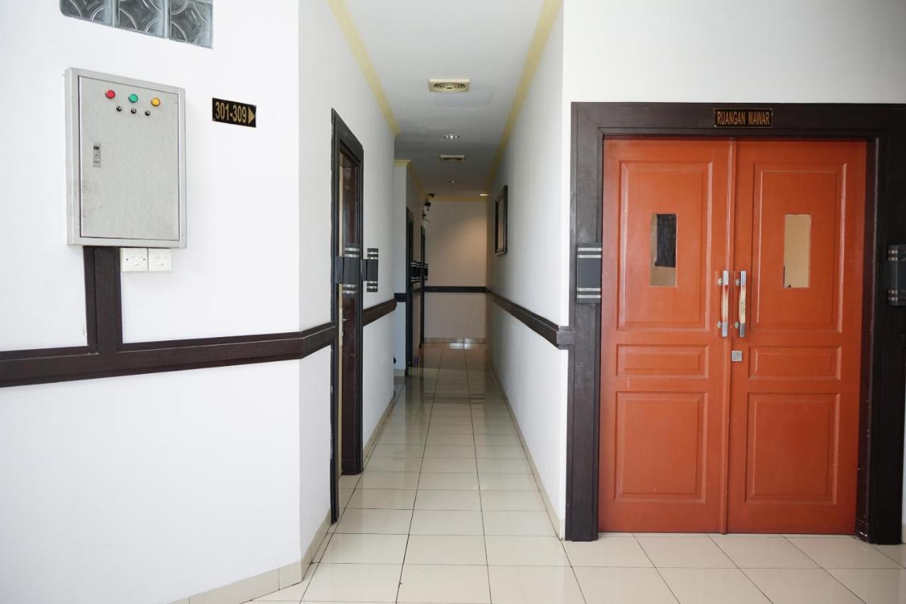 Oyo 2291 Hotel Bahagia Makasar Exteriér fotografie